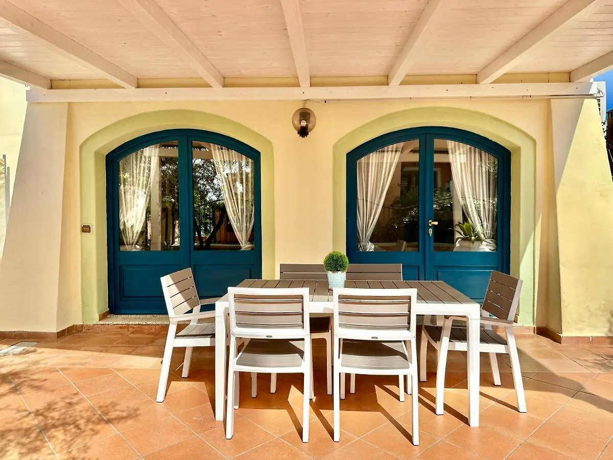Jennas-Libeccio Apartment Àrbatax