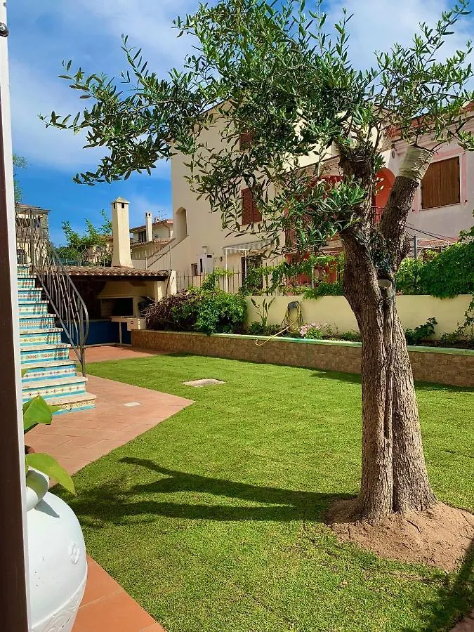 Jennas-Libeccio Apartment Àrbatax